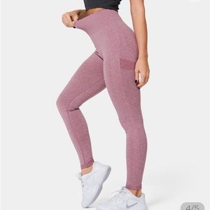HALARA Seamless Flow High Waisted Butt Lifting Leggings